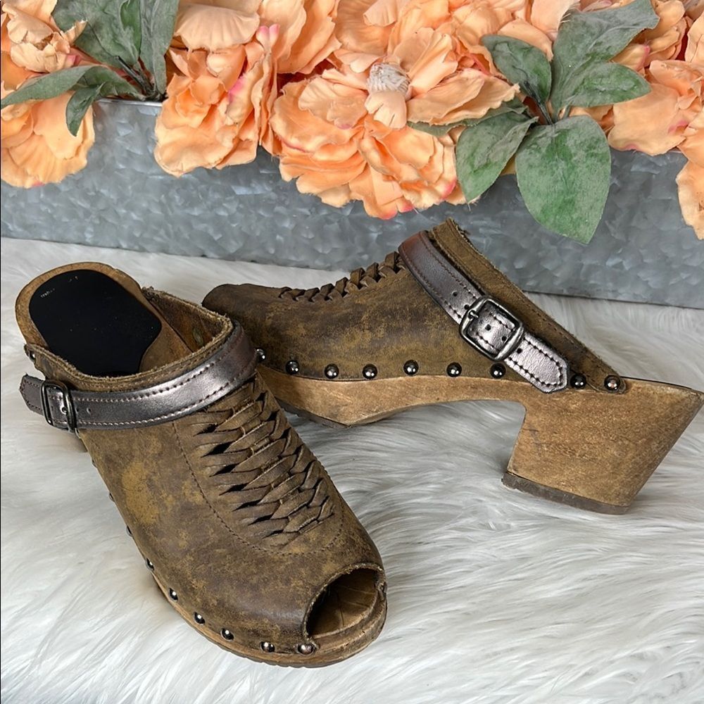 Ugglebo Josie Peeptoe Clog Size 38